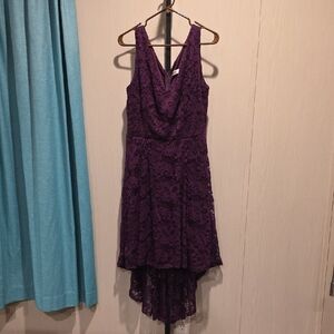 (J7) Muadress Sz 2x Elegant High-Low Purple Lace Dress